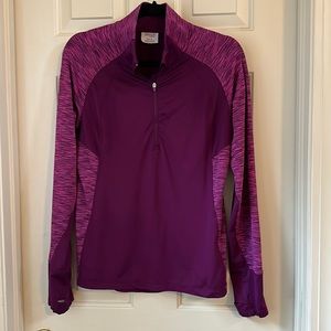 M Danskin Now purple top - exercise / workout gear